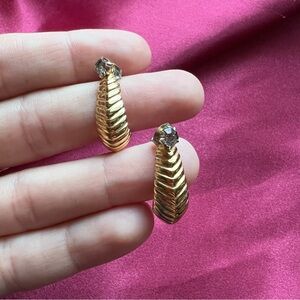 Elegant Gold Drop Earrings